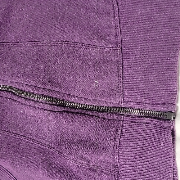 Zip up hoodie - Picture 2 of 2